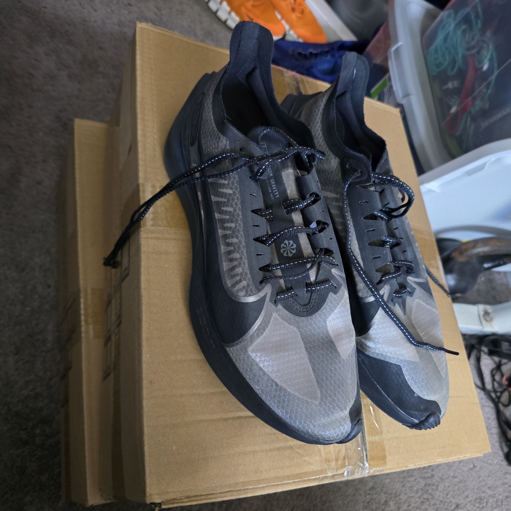 Nike Black and Gray Athletic Shoes